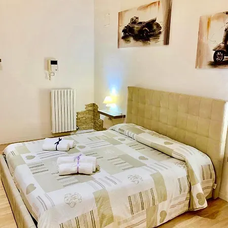 Nocleg ze śniadaniem Via Conserva 27 *